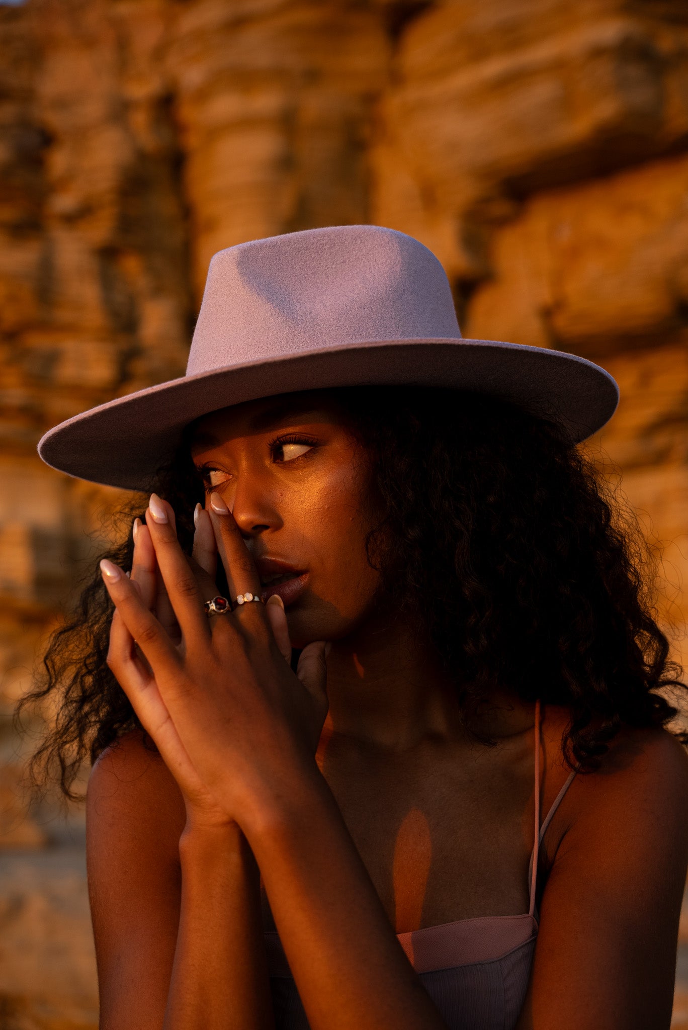 LAVENDER CLASSIC FEDORA